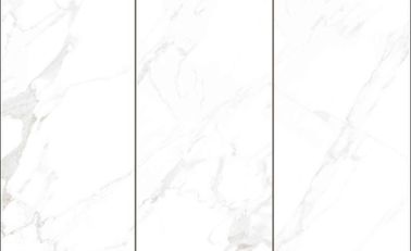 Размер керамических плиток 30x60 стены Bathroom белого цвета Каррары лоснистый/мраморная плитка пола взгляда
